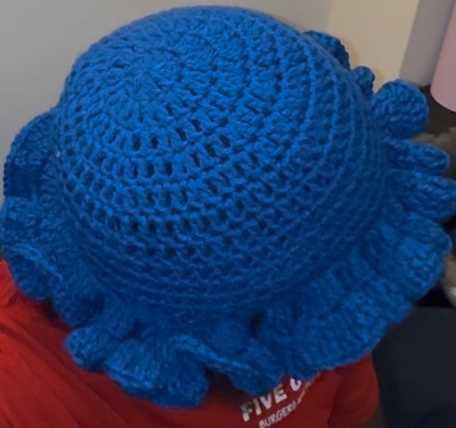 RUFFLED HAT